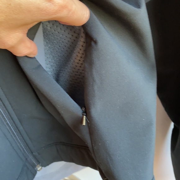 The North Face Winter Jacket  Size Small - Picture 5 of 10